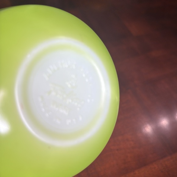 Vintage Fire-King Oven-Proof Set Nesting Mixing Bowl Anchor Hocking Yellow Lime - Picture 10 of 12